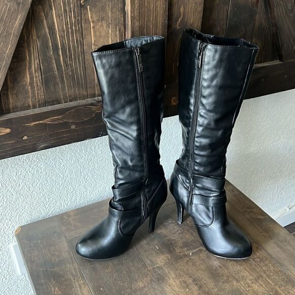 Db Dk fashion black knee faux leather boots Sz- 7.5 - Picture 2 of 15